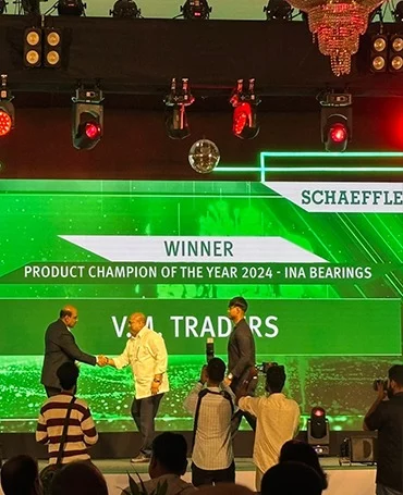 Award 02